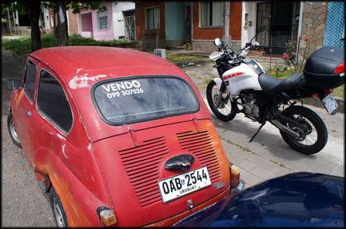 Simpático carro da família que me recebeu