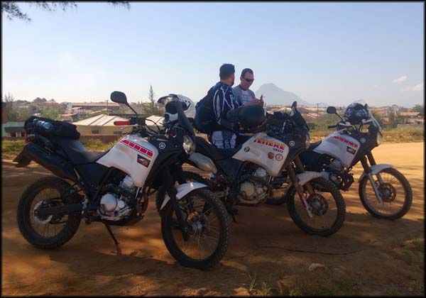Parada na orla de Itaipuaçu