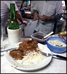 Janta esquisita no botequim do Hotel Rech