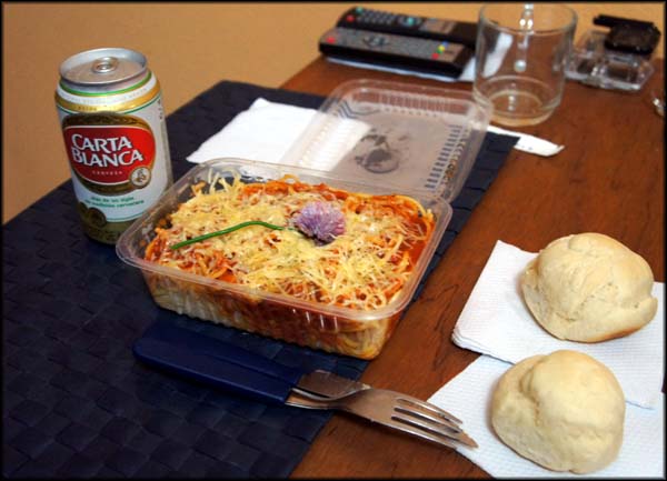 Comida boa, macarronada. Pães artesanais. Cerveja não era uruguaia, mas sim mexicana.